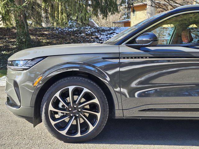 new 2025 Lincoln Nautilus car, priced at $79,040