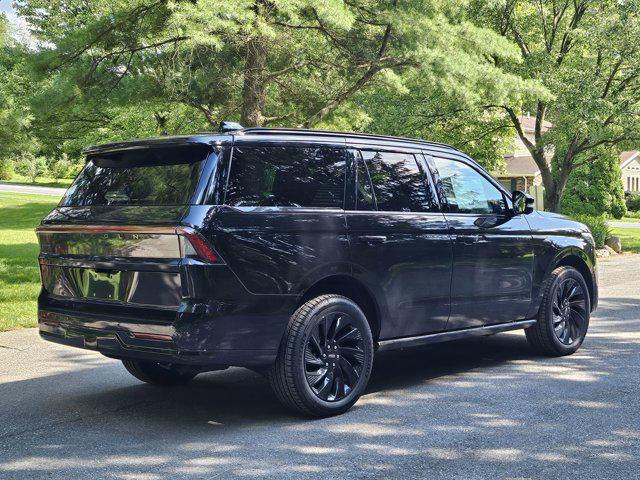 new 2025 Lincoln Navigator car, priced at $109,375