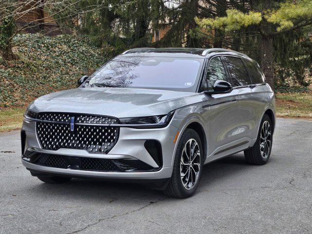 new 2025 Lincoln Nautilus car, priced at $64,600