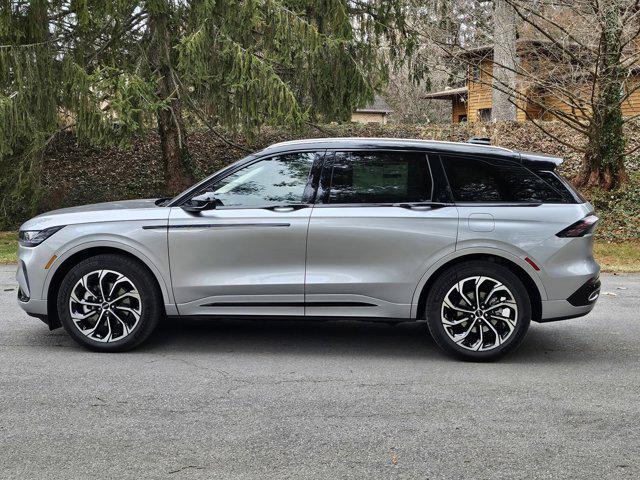 new 2025 Lincoln Nautilus car, priced at $64,600