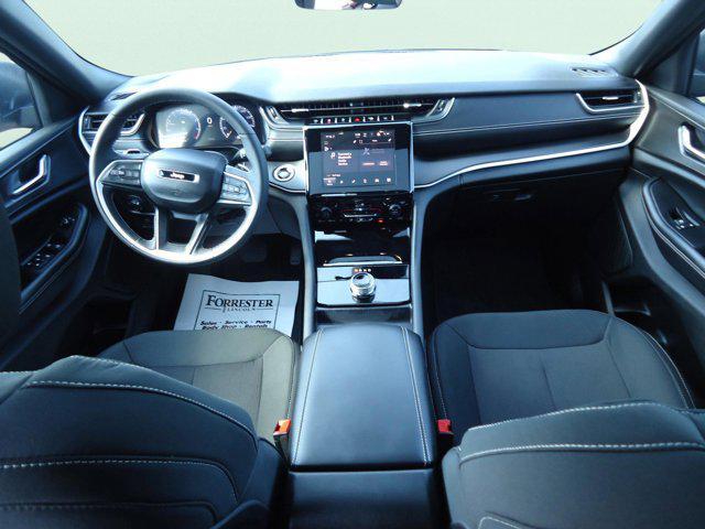 used 2025 Jeep Grand Cherokee car, priced at $36,500