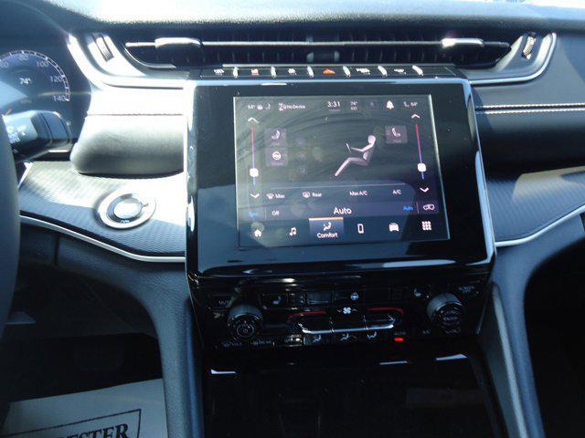 used 2025 Jeep Grand Cherokee car, priced at $36,500