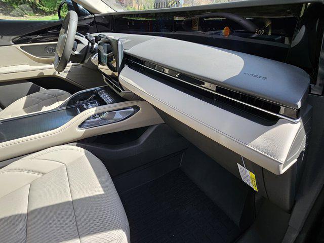 new 2025 Lincoln Nautilus car, priced at $55,655