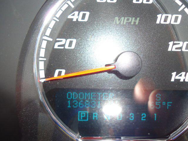 used 2008 Buick Lucerne car, priced at $6,900