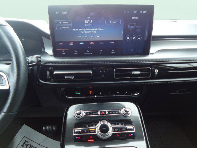 used 2022 Lincoln Nautilus car, priced at $29,900