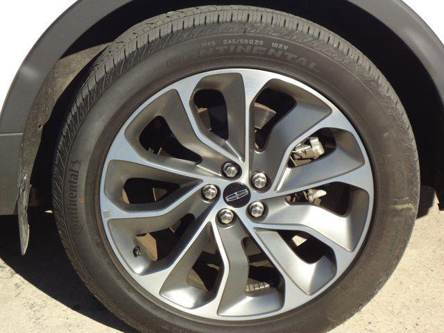 used 2021 Lincoln Nautilus car, priced at $33,900