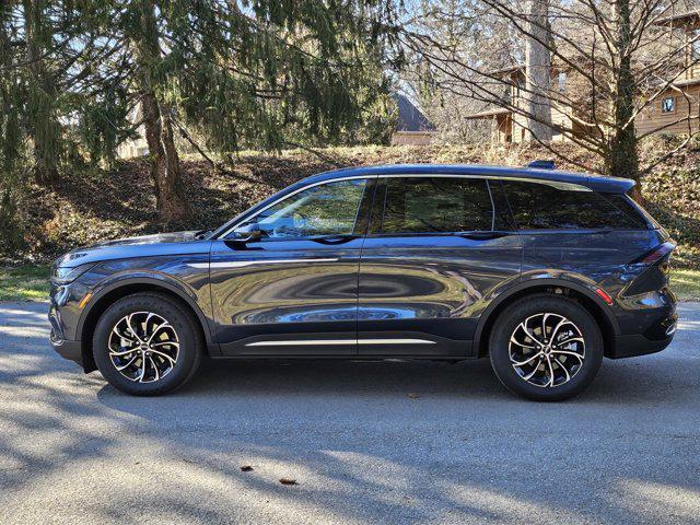 new 2024 Lincoln Nautilus car, priced at $57,600