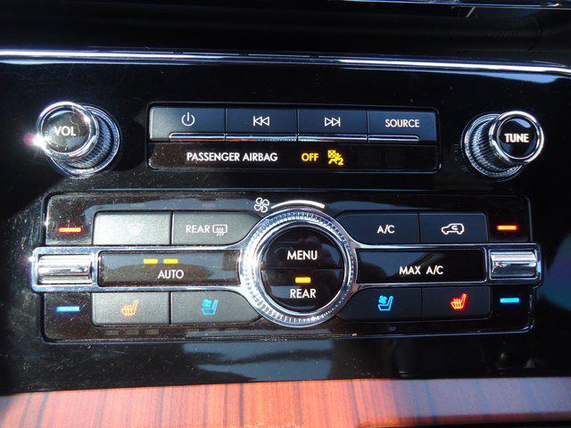 used 2021 Lincoln Navigator car, priced at $56,900