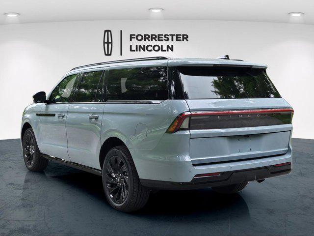 new 2025 Lincoln Navigator car, priced at $110,115