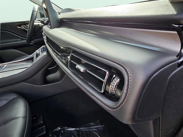 new 2026 Lincoln Aviator car, priced at $68,045