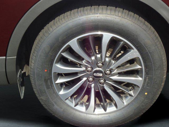 used 2020 Lincoln Nautilus car, priced at $25,900