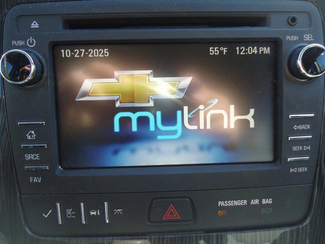 used 2015 Chevrolet Traverse car, priced at $12,900