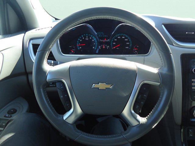 used 2015 Chevrolet Traverse car, priced at $12,900