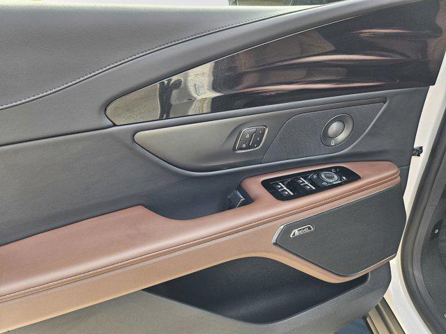 new 2026 Lincoln Nautilus car, priced at $69,025