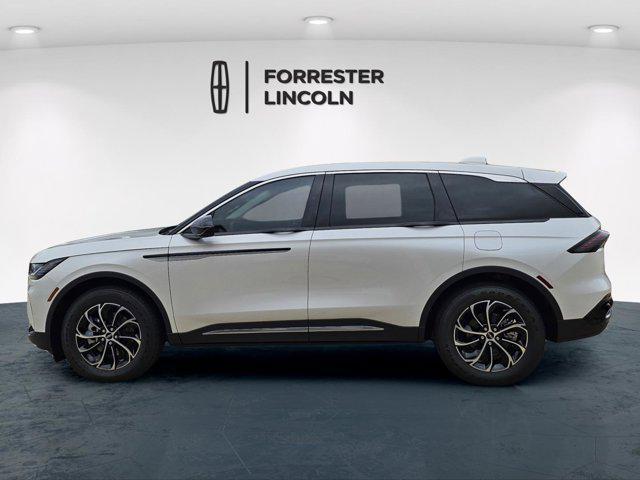 new 2025 Lincoln Nautilus car, priced at $54,900