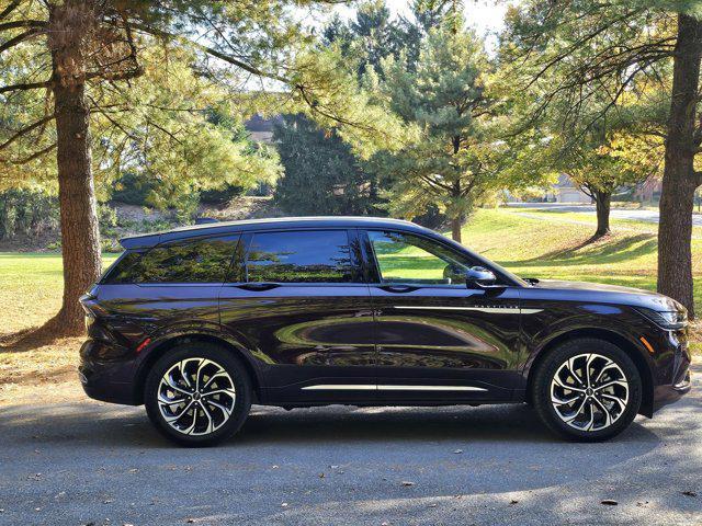 new 2024 Lincoln Nautilus car, priced at $60,900