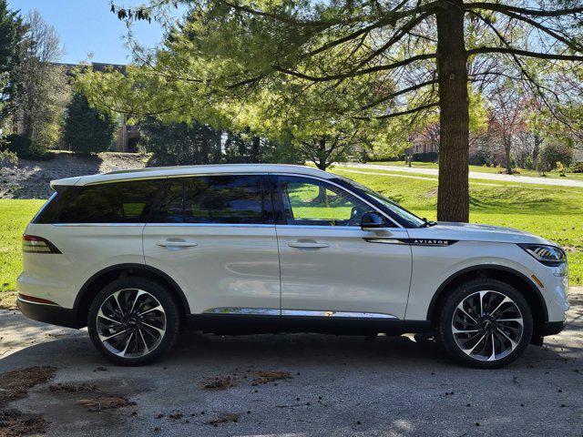 new 2024 Lincoln Aviator car, priced at $71,085