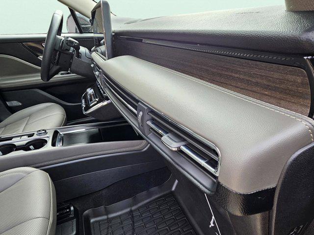 new 2025 Lincoln Corsair car, priced at $51,800