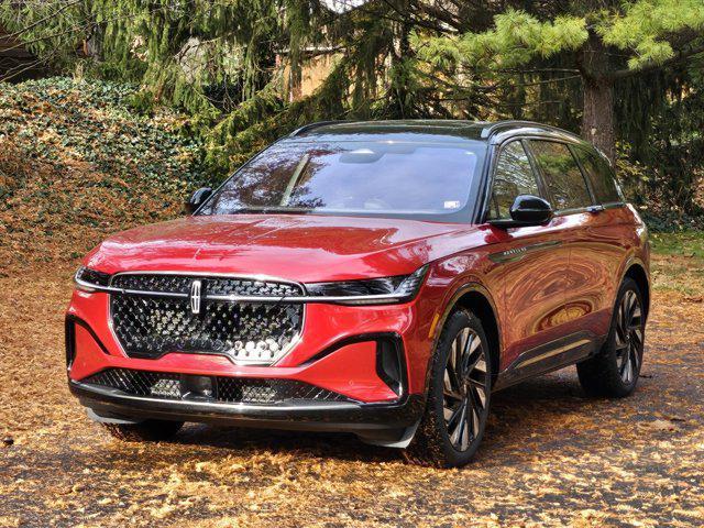 new 2025 Lincoln Nautilus car, priced at $64,875