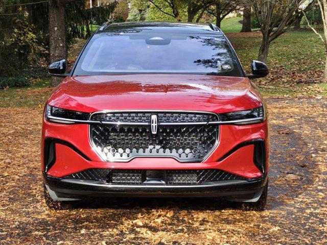 new 2025 Lincoln Nautilus car, priced at $64,875