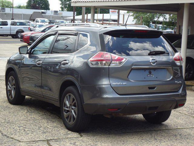 used 2016 Nissan Rogue car, priced at $12,900