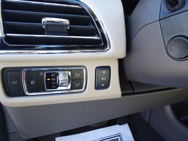 used 2024 Lincoln Navigator car, priced at $66,900