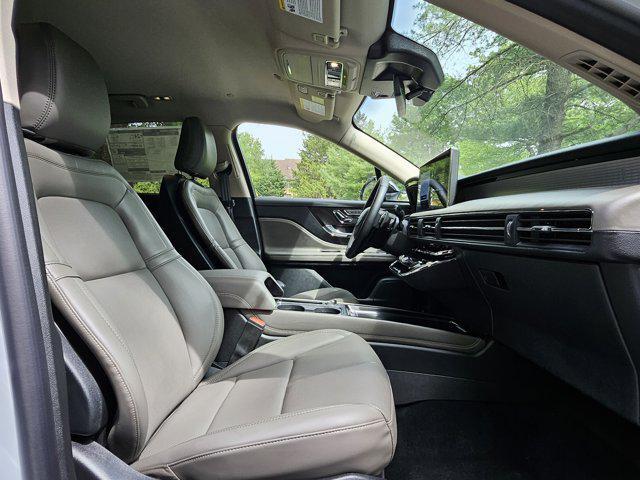 new 2025 Lincoln Corsair car, priced at $44,018