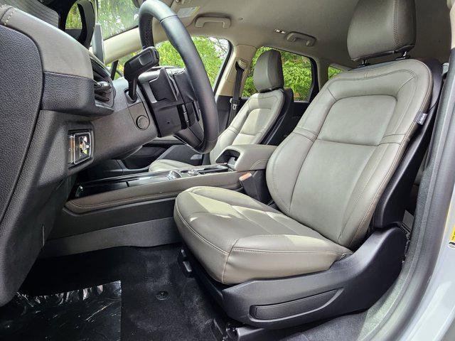 new 2025 Lincoln Corsair car, priced at $44,018