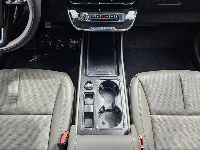 new 2025 Lincoln Corsair car, priced at $44,018