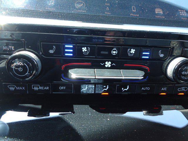 used 2021 Jeep Grand Cherokee L car, priced at $34,900