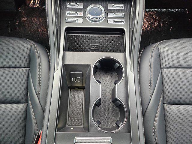 new 2025 Lincoln Nautilus car, priced at $55,800