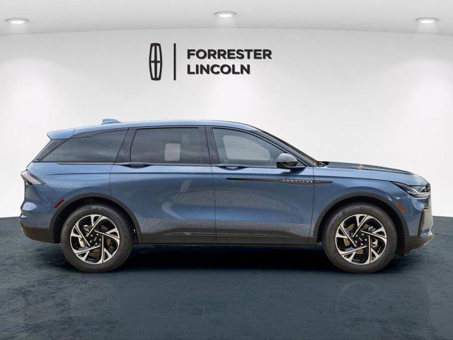 new 2025 Lincoln Nautilus car, priced at $55,800