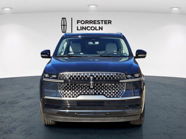 new 2025 Lincoln Navigator car, priced at $104,265