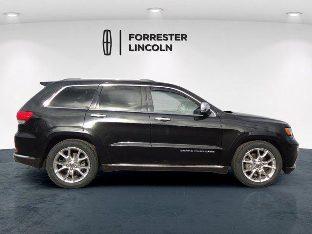 used 2014 Jeep Grand Cherokee car, priced at $14,900
