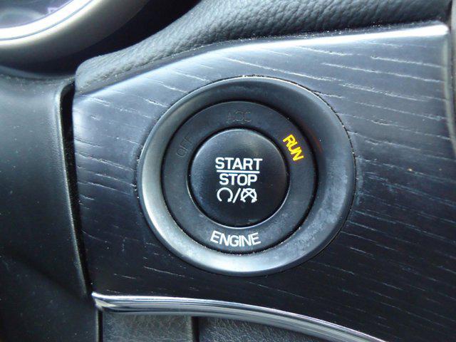 used 2014 Jeep Grand Cherokee car, priced at $14,900