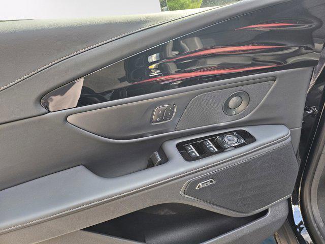new 2025 Lincoln Nautilus car, priced at $65,700