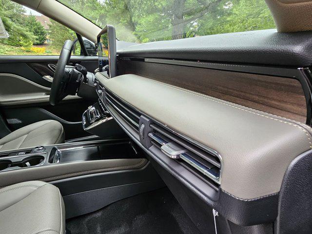 new 2025 Lincoln Corsair car, priced at $53,400