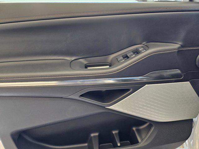 new 2025 Lincoln Navigator car, priced at $123,585