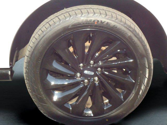 used 2021 Lincoln Navigator car, priced at $49,900