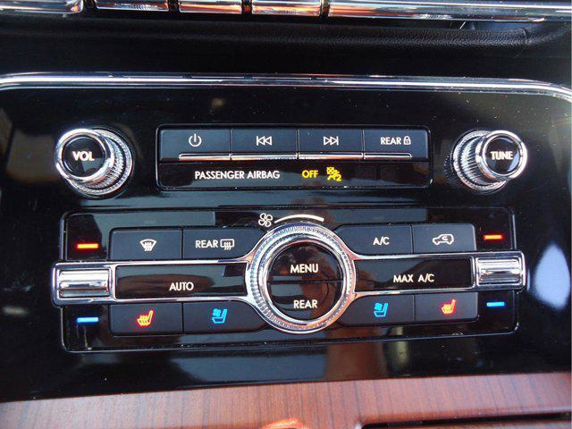 used 2021 Lincoln Navigator car, priced at $49,900