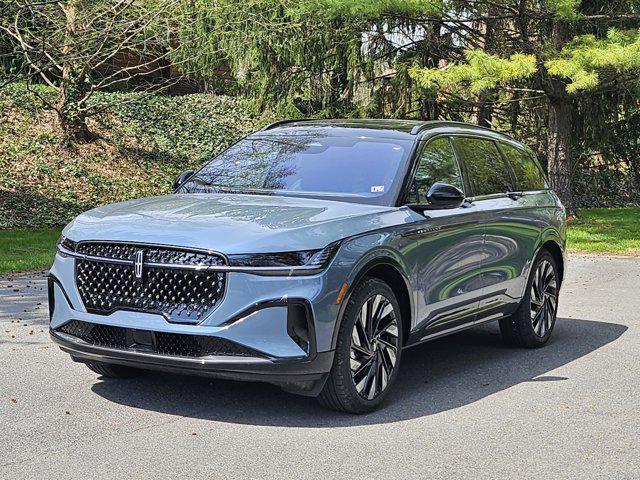 new 2025 Lincoln Nautilus car, priced at $64,300