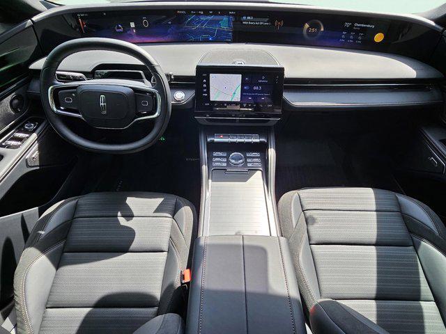 new 2025 Lincoln Nautilus car, priced at $64,300