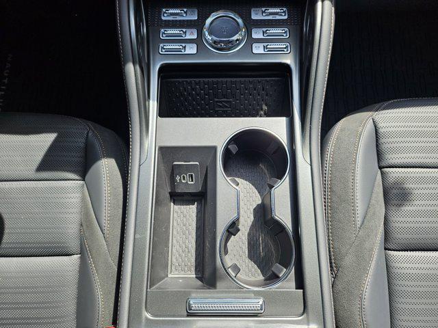 new 2025 Lincoln Nautilus car, priced at $64,300