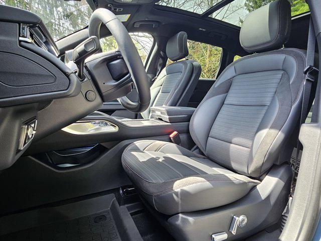 new 2025 Lincoln Nautilus car, priced at $64,300