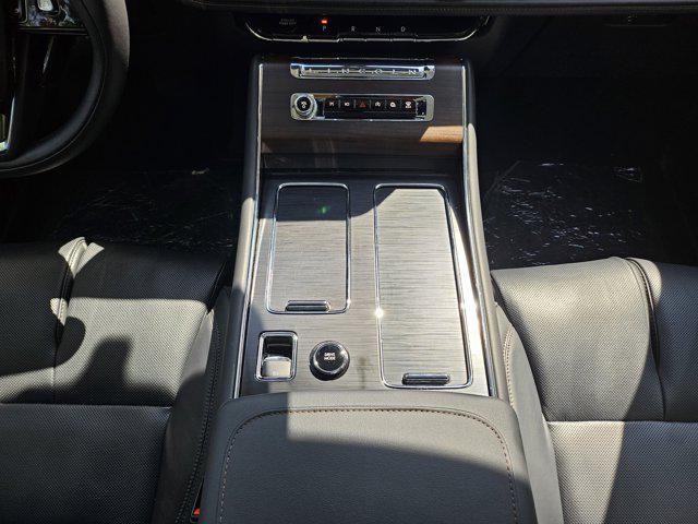 new 2025 Lincoln Aviator car, priced at $72,366