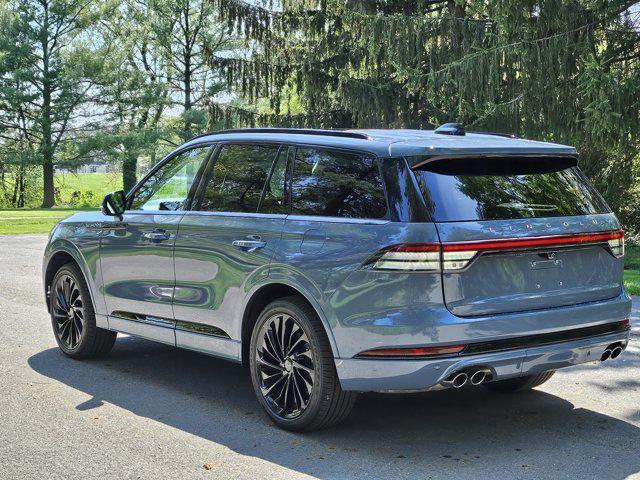 new 2025 Lincoln Aviator car, priced at $72,366