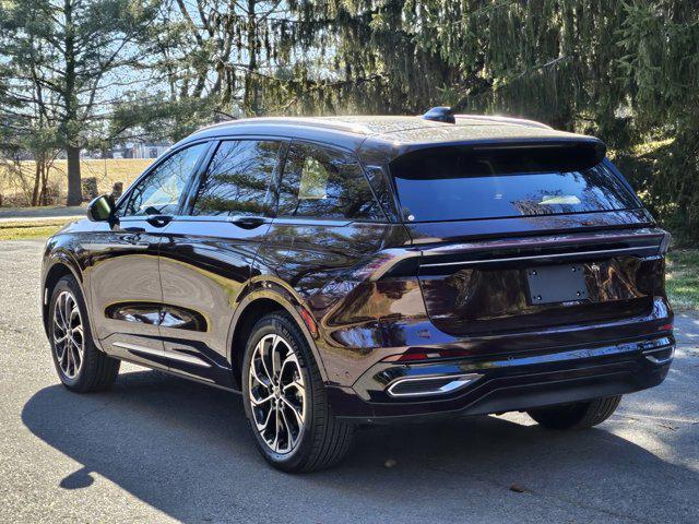 new 2024 Lincoln Nautilus car, priced at $59,900