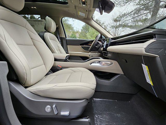 new 2025 Lincoln Nautilus car, priced at $54,108