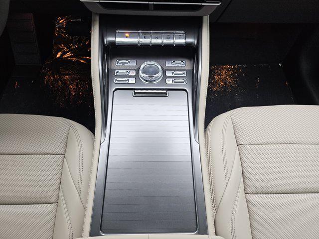 new 2025 Lincoln Nautilus car, priced at $54,108
