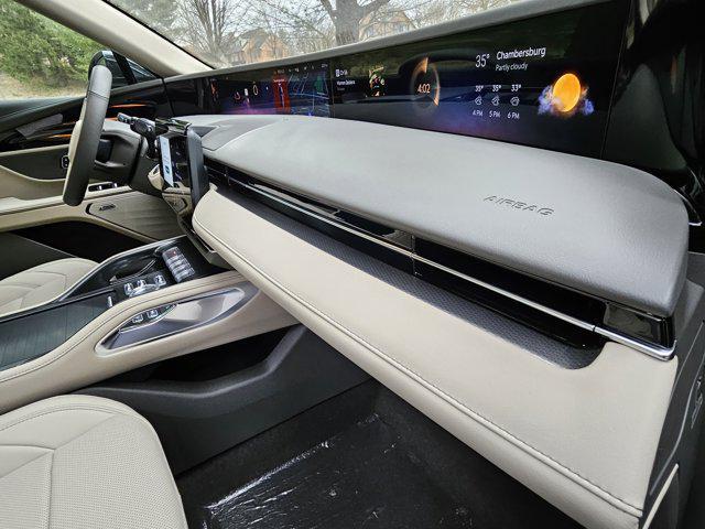 new 2025 Lincoln Nautilus car, priced at $54,108